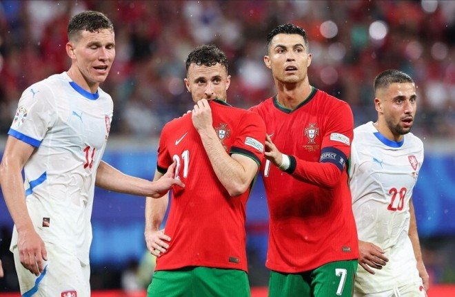 ماذا قال رونالدو بعد الوفاة المفاجئة لزميله ديوغو جوتا؟ ماذا قال رونالدو بعد الوفاة المفاجئة لزميله ديوغو جوتا؟