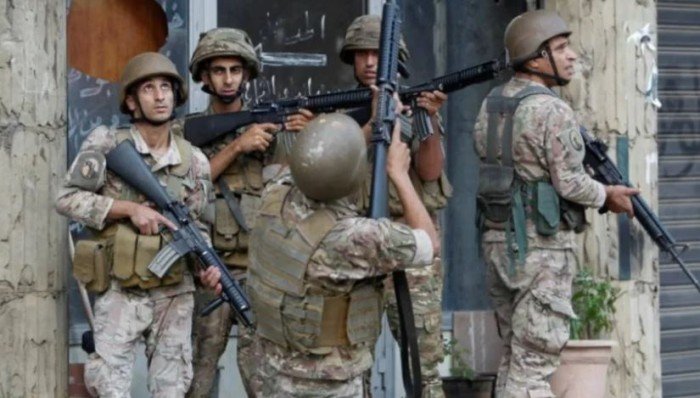 لبنان.. ضبط خلية إرهابية مكونة من 5 أشخاص لبنان.. ضبط خلية إرهابية مكونة من 5 أشخاص