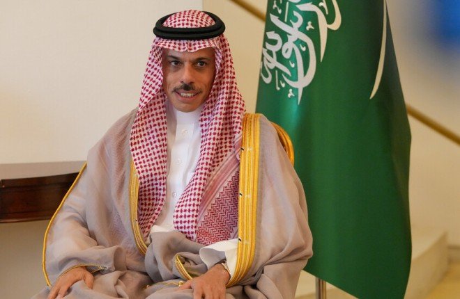 وزير الخارجية السعودي: مؤتمر نيويورك يجسد التزام المملكة الثابت بدعم الحقوق الفلسطينية وزير الخارجية السعودي: مؤتمر نيويورك يجسد التزام المملكة الثابت بدعم الحقوق الفلسطينية