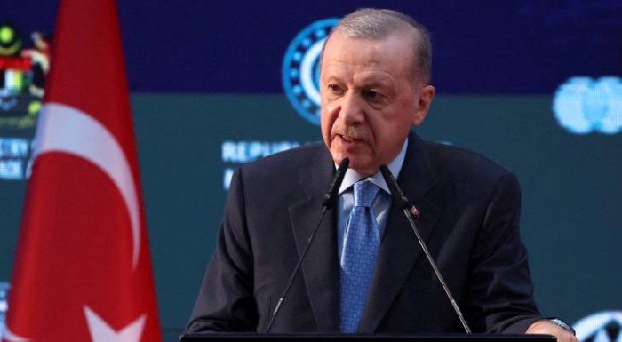 أردوغان يبحث مع الحكومة الهجمات الإسرائيلية على سوريا أردوغان يبحث مع الحكومة الهجمات الإسرائيلية على سوريا