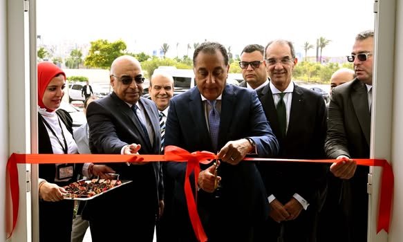 مدبولي يفتتح مجمع الشهر العقاري والتوثيق بمدينة العلمين الجديدة.. ويشهد إطلاق منظومة الربط بين وزارتي العدل والإسكان مدبولي يفتتح مجمع الشهر العقاري والتوثيق بمدينة العلمين الجديدة.. ويشهد إطلاق منظومة الربط بين وزارتي العدل والإسكان