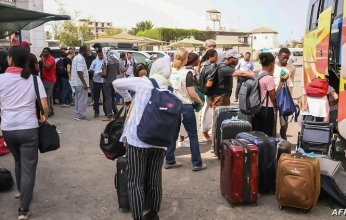عودة الاف السودانيين الى بلادهم بعد قضاء عاما كاملا فى مصر تشغيل قطار مخصوص لنقل المغادرين من القاهرة إلى أسوان