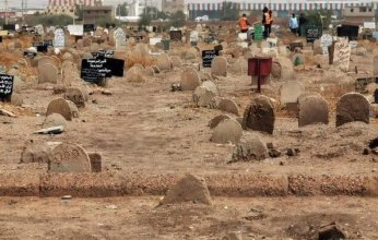 السودان.. صحة الخرطوم تنفي فرض رسوم على دفن الجثامين وتؤكد السيطرة على الأوبئة