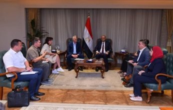 مصر.. وزير العمل يستقبل وفدًا من الشركة الروسية العاملة في مشروع الضبعة النووية