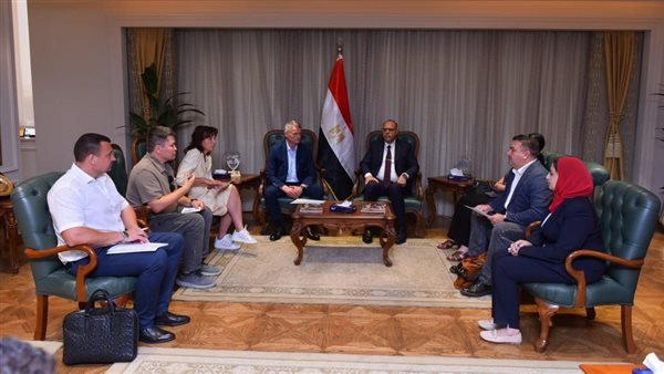 مصر.. وزير العمل يستقبل وفدًا من الشركة الروسية العاملة في مشروع الضبعة النووية مصر.. وزير العمل يستقبل وفدًا من الشركة الروسية العاملة في مشروع الضبعة النووية
