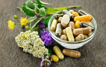 تحذيرات صحية من مكملات غذائية شائعة قد تهدد الحياة