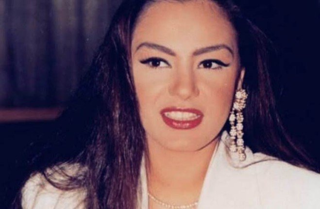 شاهد.. شريهان بأحدث ظهور أثناء حضورها العرض المسرحي “يمين في أول شمال” شاهد.. شريهان بأحدث ظهور أثناء حضورها العرض المسرحي “يمين في أول شمال”