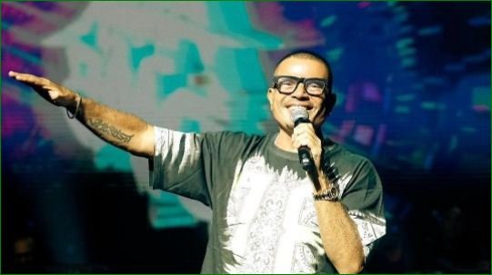 عمرو دياب يُشعل جدة في حفل استثنائي ويُفاجئ الجمهور بأغاني "ابتدينا" عمرو دياب يُشعل جدة في حفل استثنائي ويُفاجئ الجمهور بأغاني "ابتدينا"