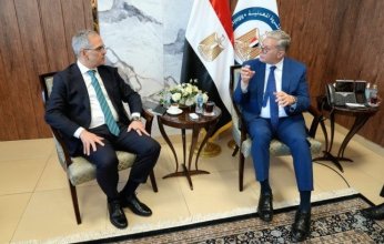 وزير البترول يبحث مع "شلمبرجير" سبل دعم أنشطة الاستكشاف والإنتاج