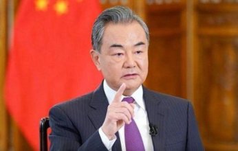 وزير الخارجية الصيني: "حل الدولتين" السبيل الوحيد لكسر دوامة الاضطرابات بالشرق الأوسط