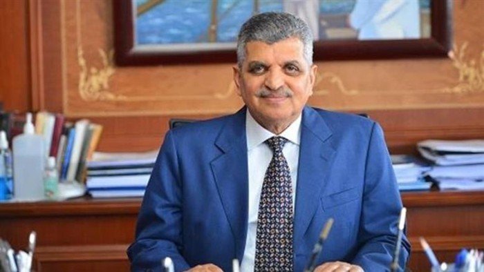 أسامة ربيع: زيادة عدد السفن العابرة يوميًا بقناة السويس إلى 75 سفينة أسامة ربيع: زيادة عدد السفن العابرة يوميًا بقناة السويس إلى 75 سفينة