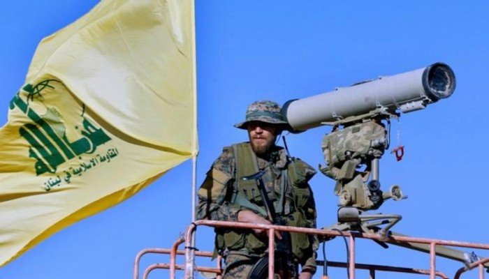تحت وطأة الضغوط.. حزب الله يدرس تقليص ترسانته العسكرية دون التخلي الكامل عن السلاح تحت وطأة الضغوط.. حزب الله يدرس تقليص ترسانته العسكرية دون التخلي الكامل عن السلاح
