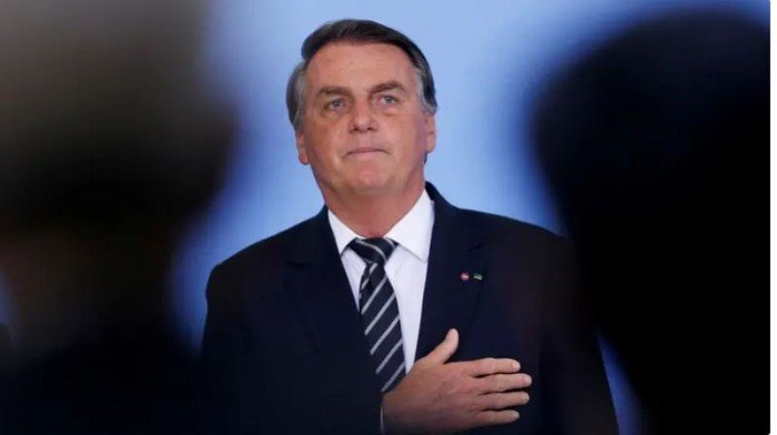 البرازيل.. المحكمة العليا تأمر الرئيس السابق بولسونارو بوضع جهاز مراقبة إلكتروني بالكاحل البرازيل.. المحكمة العليا تأمر الرئيس السابق بولسونارو بوضع جهاز مراقبة إلكتروني بالكاحل