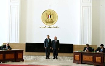 مصر.. رئيس الوزراء يشهد توقيع عقد تطوير أرض صناعية بالمنطقة الاقتصادية لقناة السويس