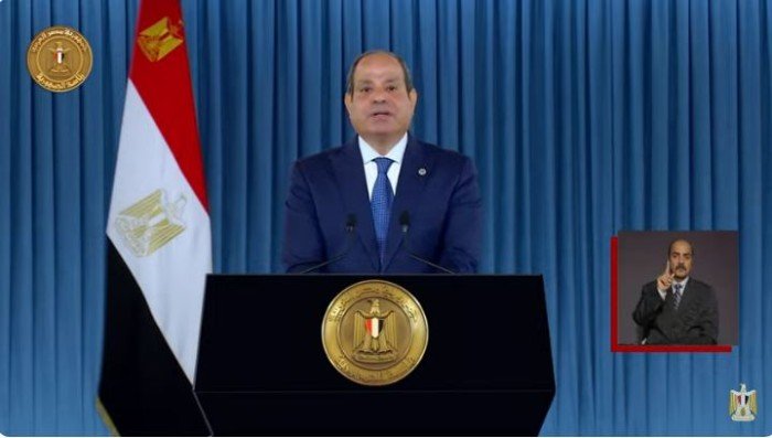 الرئيس السيسي في ذكرى ثورة يوليو المجيدة: المصريون سطروا صفحة مضيئة في تاريخ بلدهم الرئيس السيسي في ذكرى ثورة يوليو المجيدة: المصريون سطروا صفحة مضيئة في تاريخ بلدهم