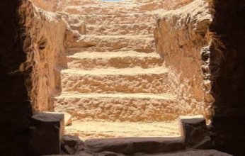 مصر.. اكتشاف مقابر أثرية جديدة من العصرين اليوناني والروماني في أسوان