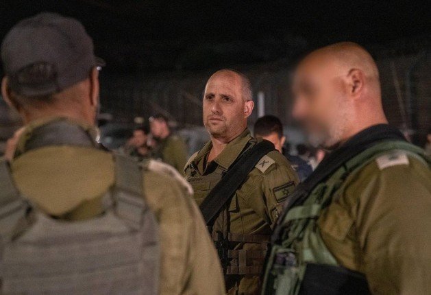 جيش الاحتلال الإسرائيلي يفرق تجمعات للدروز حاولوا عبور الحدود إلى سوريا جيش الاحتلال الإسرائيلي يفرق تجمعات للدروز حاولوا عبور الحدود إلى سوريا