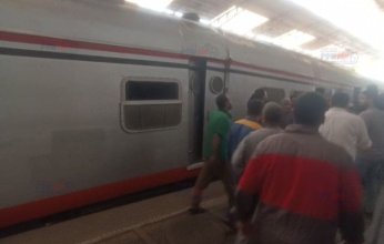 مصر.. قطار يصطدم بالرصيف في محطة رمسيس دون إصابات