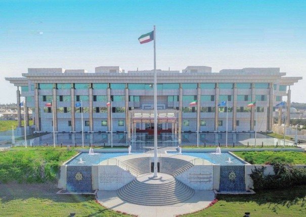 الداخلية الكويتية: فتح باب التسجيل لاستقبال طلبات الالتحاق بدورات وكيل ضابط ورقيب وشرطي الداخلية الكويتية: فتح باب التسجيل لاستقبال طلبات الالتحاق بدورات وكيل ضابط ورقيب وشرطي