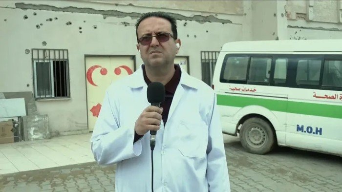 بقصف إسرائيلي لمنزله.. استشهاد مدير المستشفى الإندونيسي «مروان السلطان» بقصف إسرائيلي لمنزله.. استشهاد مدير المستشفى الإندونيسي «مروان السلطان»