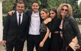 «ابتدينا».. عمرو دياب يطلق ألبومه الجديد بمشاركة أبنائه عبد الله وجانا في تجربة عائلية فنية لافتة