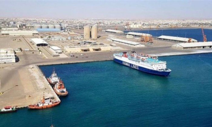 مصر تغلق ميناء نويبع البحري لسوء الأحوال الجوية مصر تغلق ميناء نويبع البحري لسوء الأحوال الجوية