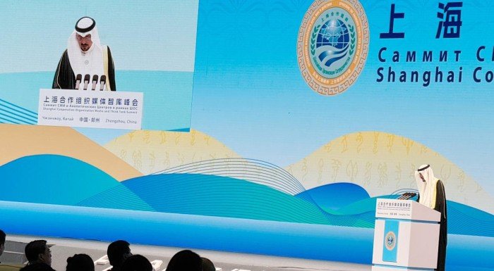 سفير الكويت بالصين: حريصون على دعم المبادرات الهادفة إلى ترسيخ الحوار الإعلامي البناء سفير الكويت بالصين: حريصون على دعم المبادرات الهادفة إلى ترسيخ الحوار الإعلامي البناء