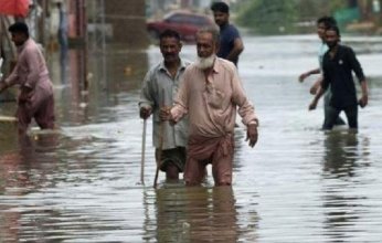 مصرع 104 أشخاص وإصابة 200 آخرين بسبب الأمطار الغزيرة في باكستان