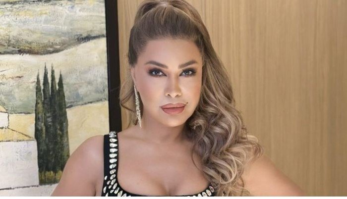 نوال الزغبي تتصدر التريند بـ "آجي بالدلع".. (فيديو) نوال الزغبي تتصدر التريند بـ "آجي بالدلع".. (فيديو)