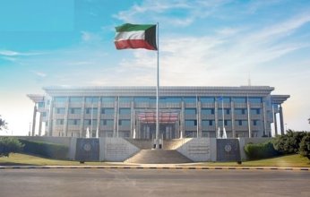 الداخلية الكويتية: حملة أمنية شاملة تسفر عن تحرير 800 مخالفة مرورية وضبط مطلوبين ومخالفين