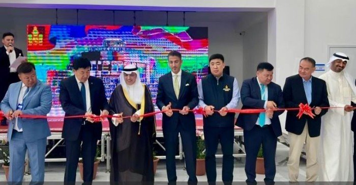 الكويتي للتنمية يشارك في افتتاح مشروع تطوير وتوسعة مطار أندورخان في منغوليا الكويتي للتنمية يشارك في افتتاح مشروع تطوير وتوسعة مطار أندورخان في منغوليا