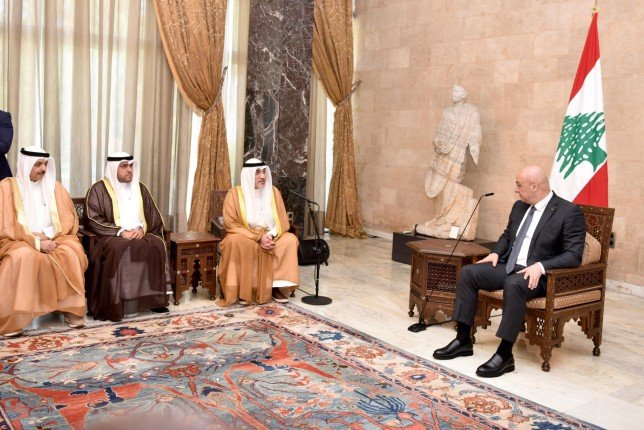 الرئيس اللبناني يعرب عن شكره لدولة الكويت أميرا وحكومة وشعبا على الدعم المقدم لبلاده الرئيس اللبناني يعرب عن شكره لدولة الكويت أميرا وحكومة وشعبا على الدعم المقدم لبلاده