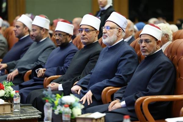 مجلس الشباب المصري ومجمع البحوث الإسلامية.. تحالف وطني لتعزيز الهوية ومواجهة الغزو الفكري مجلس الشباب المصري ومجمع البحوث الإسلامية.. تحالف وطني لتعزيز الهوية ومواجهة الغزو الفكري