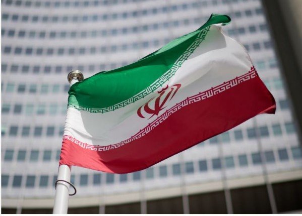 القبض على 50 عميلا للموساد الإسرائيلي داخل إيران القبض على 50 عميلا للموساد الإسرائيلي داخل إيران