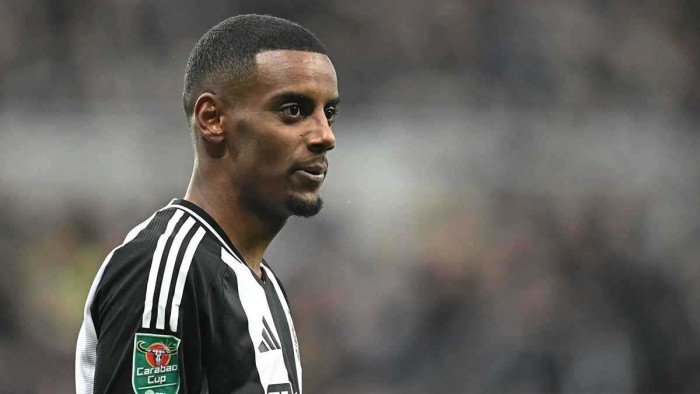 لماذا طلب ألكسندر إيزاك الرحيل عن نيوكاسل يونايتد؟ لماذا طلب ألكسندر إيزاك الرحيل عن نيوكاسل يونايتد؟