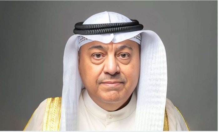 وزير النفط الكويتي يجدد دعم بلاده الكامل لجهود تعزيز استقرار الأسواق العالمية للطاقة وزير النفط الكويتي يجدد دعم بلاده الكامل لجهود تعزيز استقرار الأسواق العالمية للطاقة