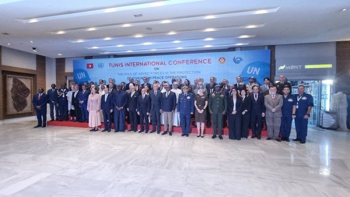 المؤتمر الدولي "دور القوات المسلحة في حماية المدنيين ضمن مهمات حفظ السلام" يبدأ أعماله في تونس المؤتمر الدولي "دور القوات المسلحة في حماية المدنيين ضمن مهمات حفظ السلام" يبدأ أعماله في تونس
