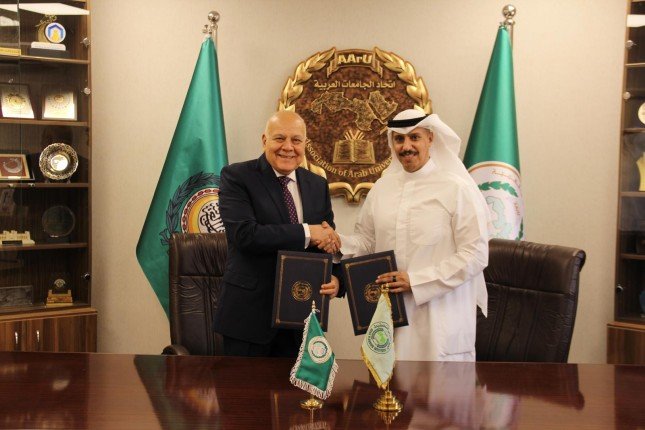المعهد العربي للتخطيط الكويتي يوقع مذكرتي تفاهم مع "النواب الأردني" واتحاد الجامعات العربية المعهد العربي للتخطيط الكويتي يوقع مذكرتي تفاهم مع "النواب الأردني" واتحاد الجامعات العربية