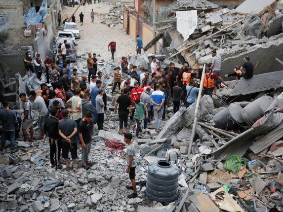 23 شهيدا جراء استمرار عمليات القصف الإسرائيلي لأنحاء متفرقة من قطاع غزة 23 شهيدا جراء استمرار عمليات القصف الإسرائيلي لأنحاء متفرقة من قطاع غزة