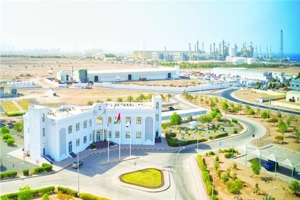 بـ 25 مليون دولار.. استثمار عُماني جديد لتوطين مشاريع الطاقة والصناعات الكيميائية بـ 25 مليون دولار.. استثمار عُماني جديد لتوطين مشاريع الطاقة والصناعات الكيميائية