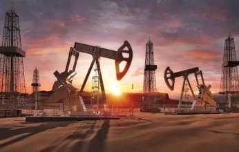 أسعار النفط تستقر وتتجه لإنهاء موجة خسائر استمرت أسبوعين