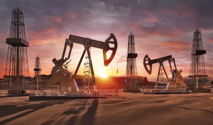 الأسواق العالمية.. النفط يتراجع وسط ترقب تداعيات الرسوم الأمريكية ومخاوف الإمدادات الأسواق العالمية.. النفط يتراجع وسط ترقب تداعيات الرسوم الأمريكية ومخاوف الإمدادات