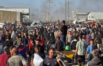 استشهاد 44 فلسطينيا بينهم 16 من منتظري المساعدات في قطاع غزة