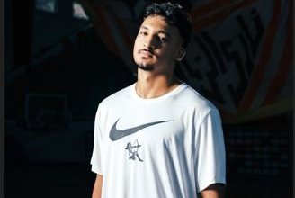 الزمالك يعلن تعاقده مع مهاجم فاركو أحمد شريف