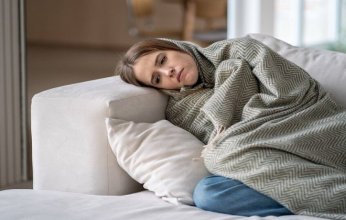 لماذا نشعر بالبرد في الجو الحار؟ أسباب قد تدهشك