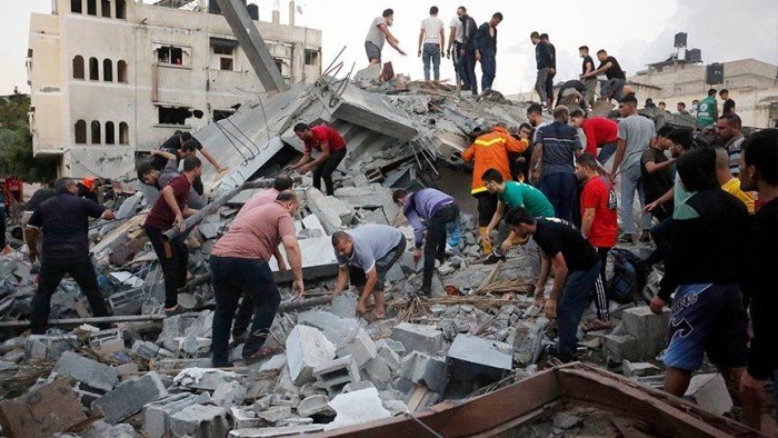 استشهاد 20 فلسطينيا في قصف للاحتلال الإسرائيلي على عدة مناطق في قطاع غزة استشهاد 20 فلسطينيا في قصف للاحتلال الإسرائيلي على عدة مناطق في قطاع غزة