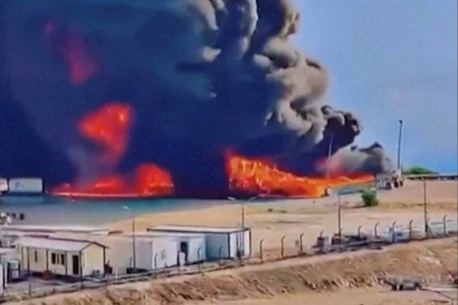 كردستان العراق.. طائرة مسيرة تستهدف حقل طاوكي النفطي كردستان العراق.. طائرة مسيرة تستهدف حقل طاوكي النفطي