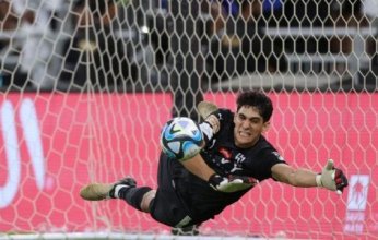 الهلال يتوصل لاتفاق مع بونو لتمديد عقده