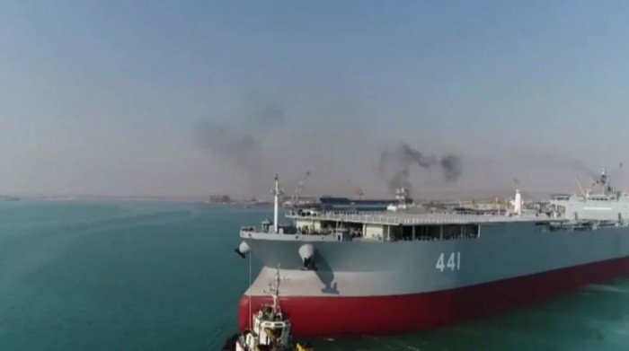 إيران تحتجز ناقلة نفط أجنبية بسبب تهريب مليونى لتر من الوقود إيران تحتجز ناقلة نفط أجنبية بسبب تهريب مليونى لتر من الوقود