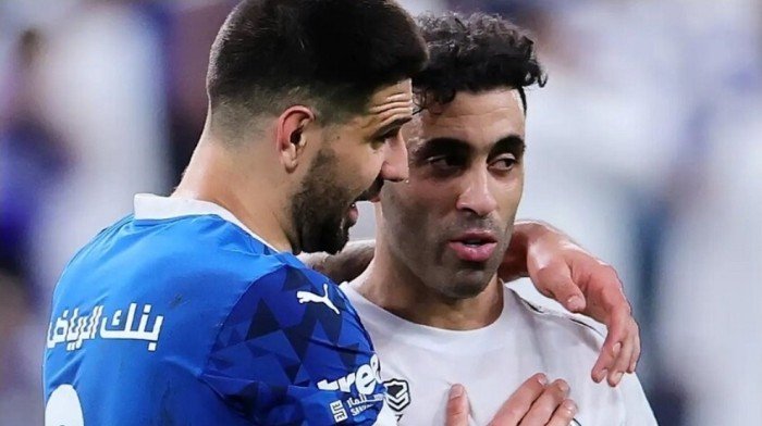 الهلال السعودي يعزز هجومه بضم حمد الله في كأس العالم للأندية 2025 الهلال السعودي يعزز هجومه بضم حمد الله في كأس العالم للأندية 2025